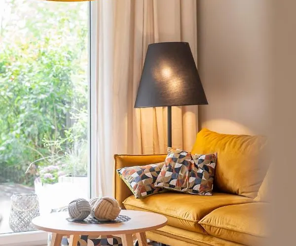 Ciekawe Miejsce 2 * קולובז'ג