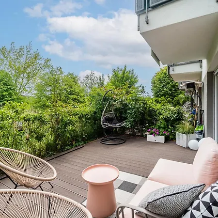 Apartment Ciekawe Miejsce 2 *